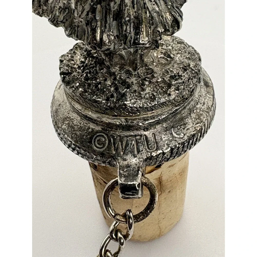 Vintage/Retro Metal & Cork Hula Girl Bottle Stopper w/ Chain Silver Beige